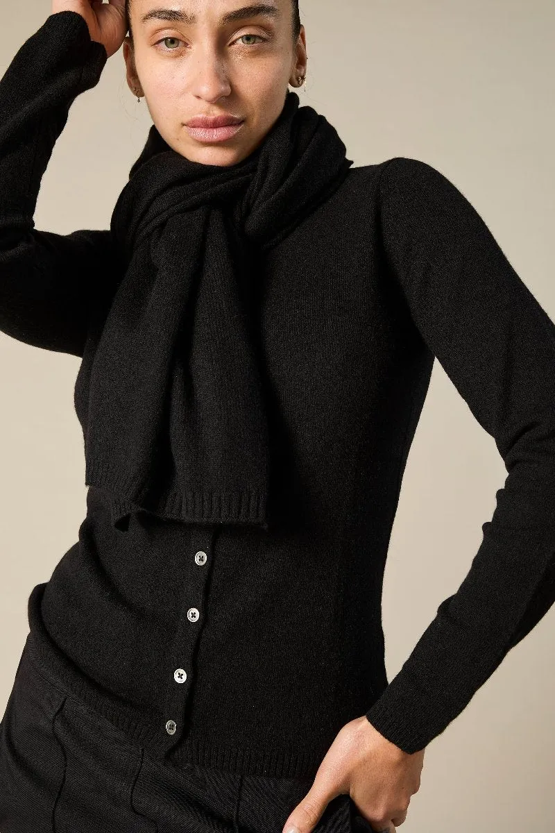 100% Cashmere Scarf in Black