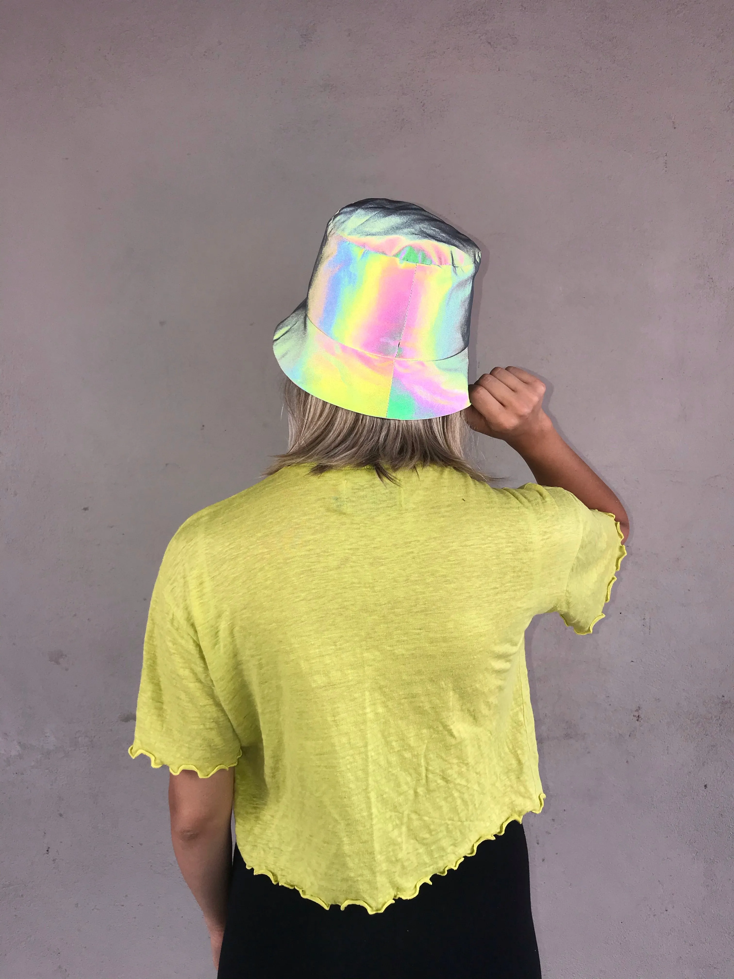 CHASSE ET PÊCHE iridescent bucket hat