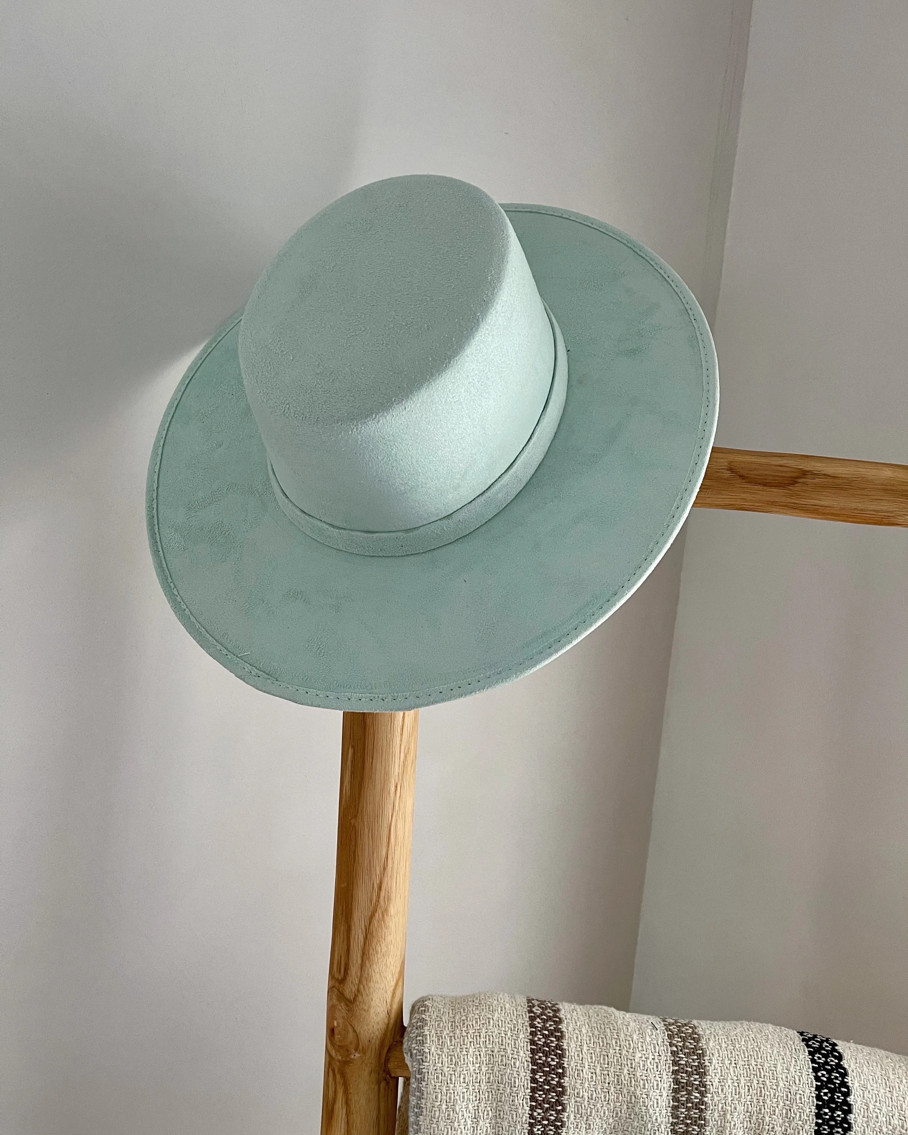 Enzo Wide Brim Hat