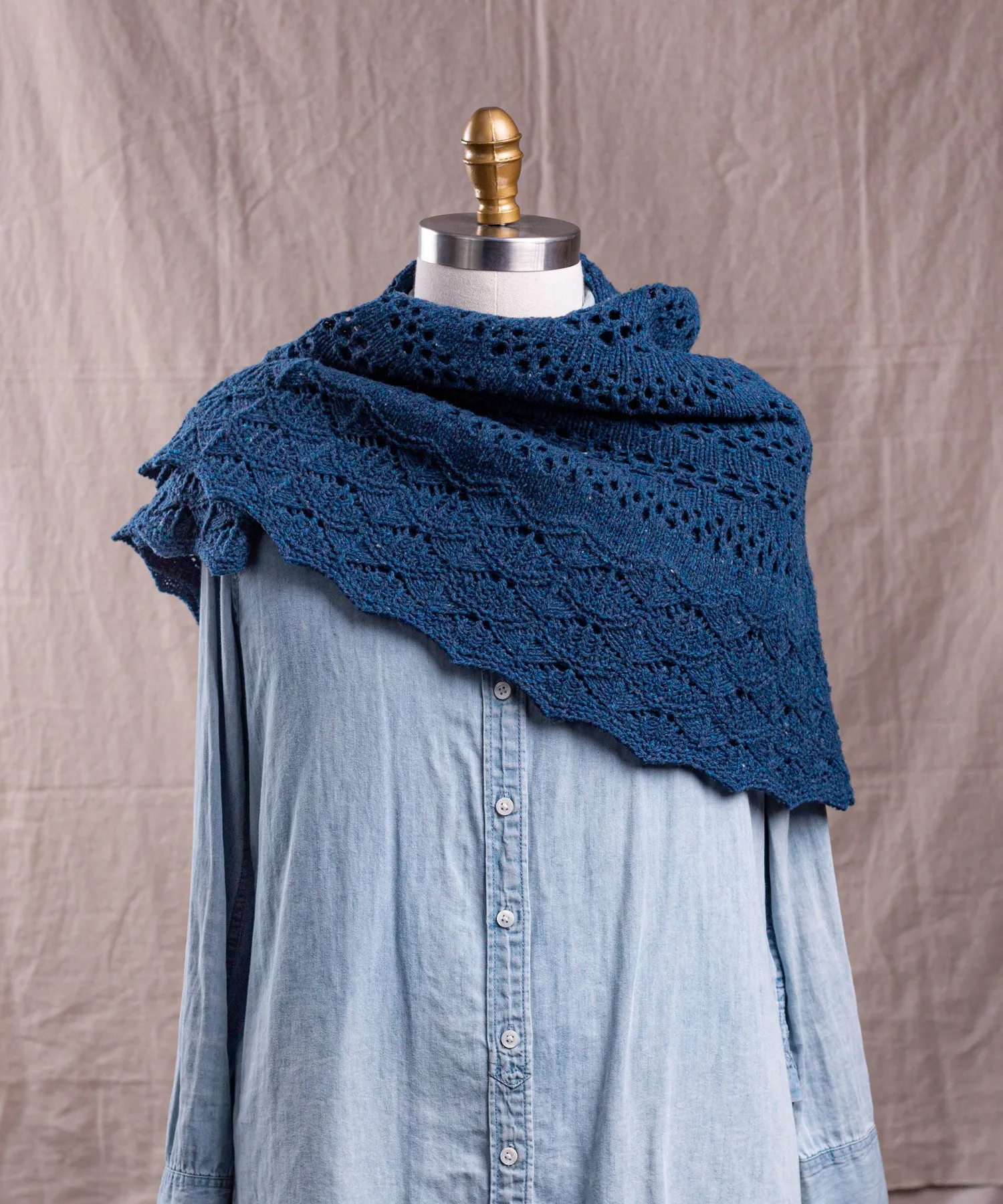 Halo Shawl | Design Sample