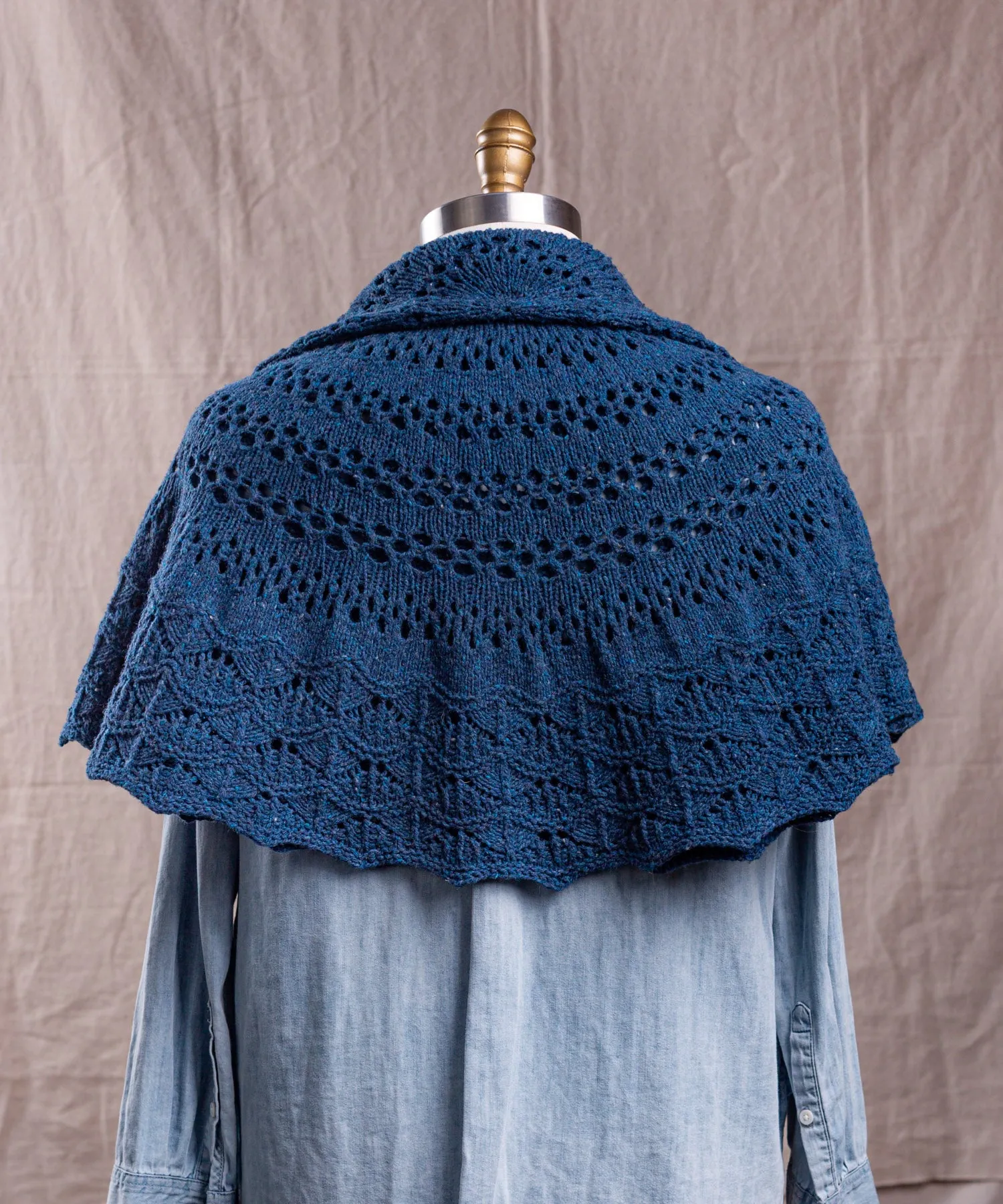 Halo Shawl | Design Sample