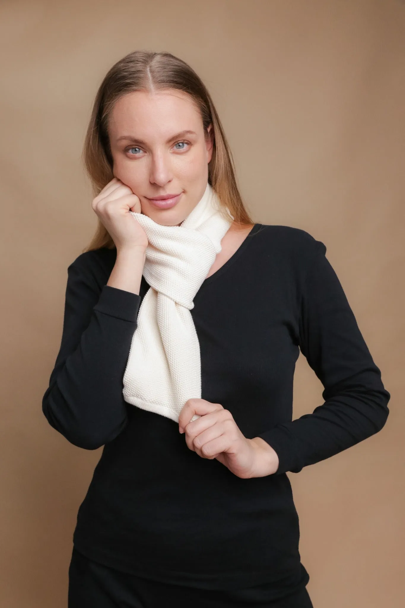 Hypoallergenic Tubular Knitted Scarf