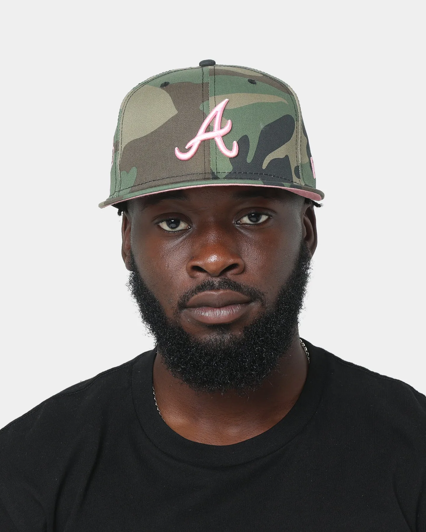 New Era Atlanta Braves 'Camo Twist' 59FIFTY Fitted Camo Pink