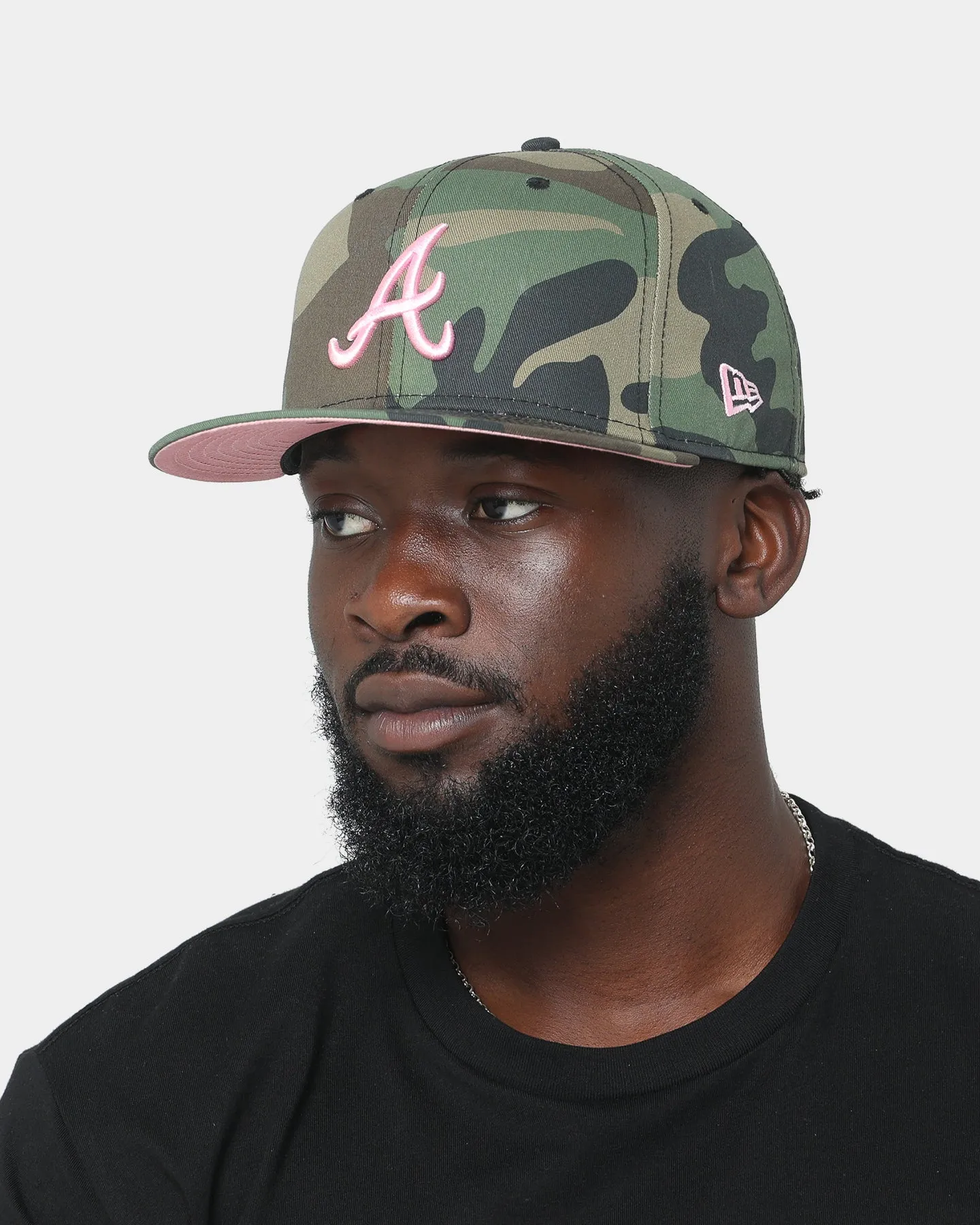 New Era Atlanta Braves 'Camo Twist' 59FIFTY Fitted Camo Pink